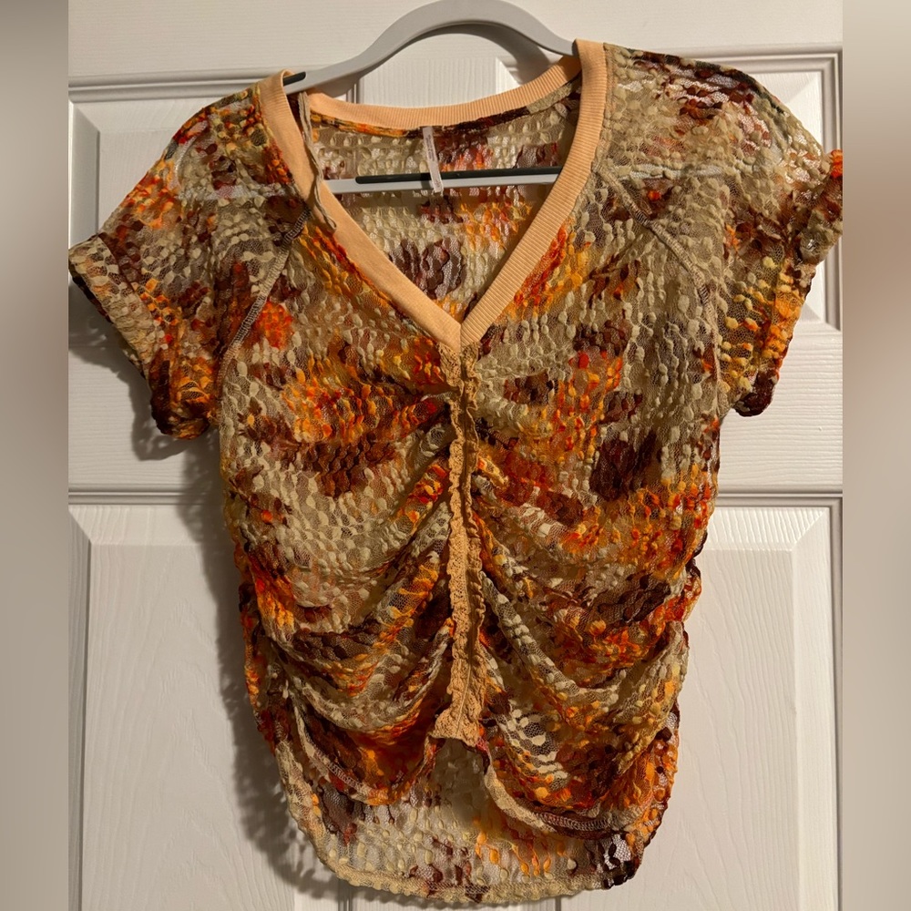 Free People top in Large (light)